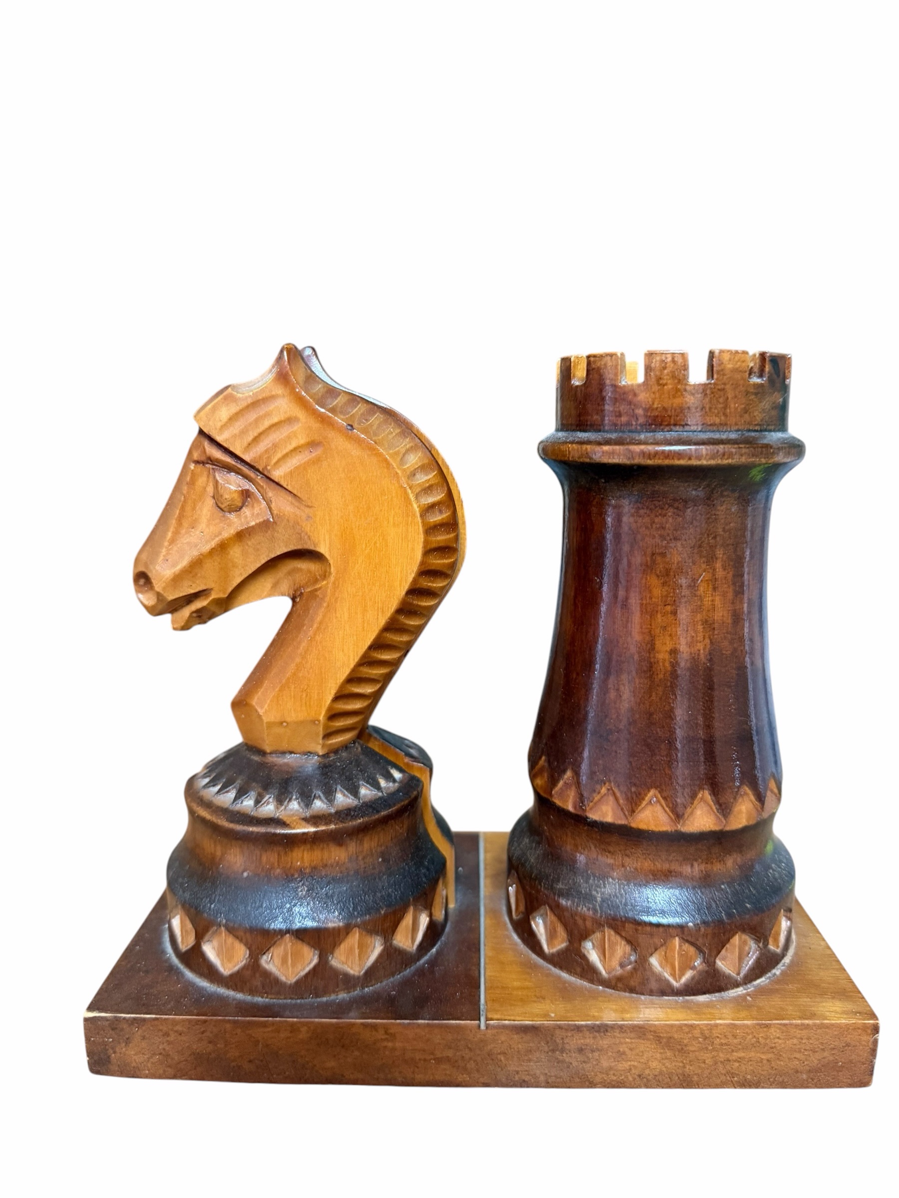 Suporturi de cărți vintage din lemn sculptat – tematică șah / cal și turn
